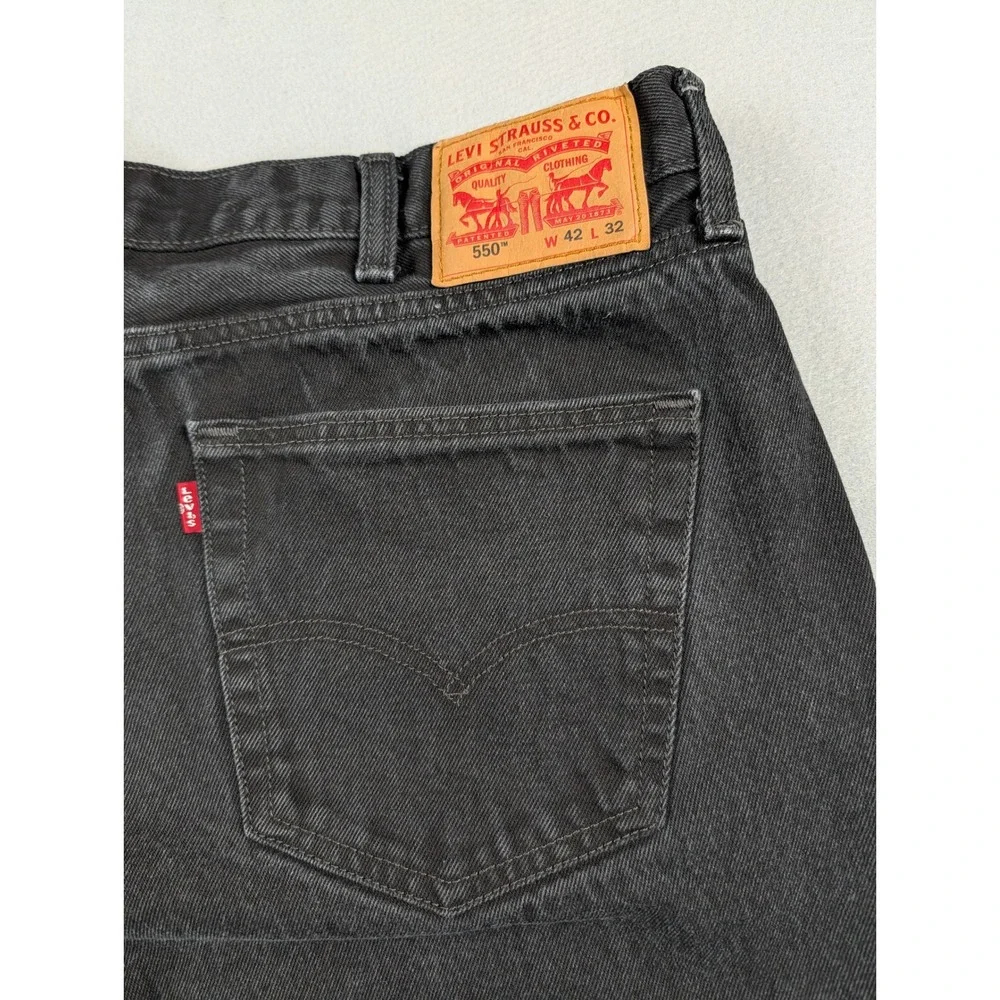 Levis levi 550